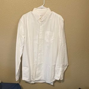 Gap white dress shirt great condition